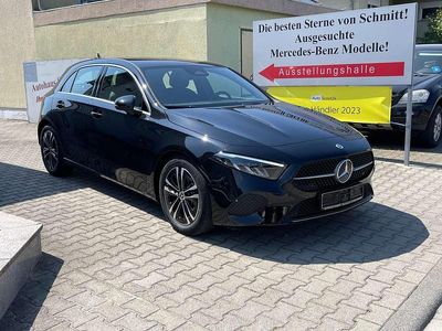 Gebraucht Mercedes A200 Progressive 163 PS (119 kW) 2023 Kosmosschwarz  metalliclack Limousine