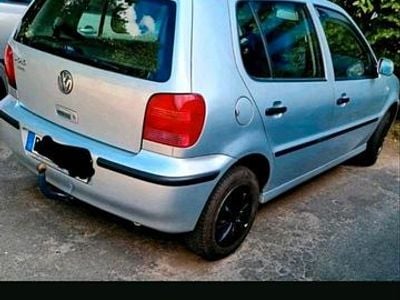 Gebraucht VW Polo 60 PS (44 kW) 2001 Silber Kleinwagen