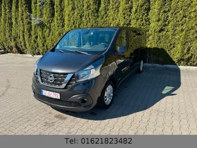 Usata Nissan NV300 Premium Edition 145 CV (106 kW) 2018 Nero Furgone