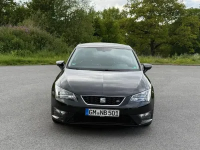 Używany Seat Leon SC FR 150 KM (110 kW) 2015 Czarny Hatchback