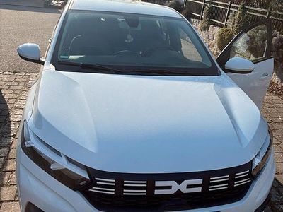 Gebraucht Dacia Sandero 91 PS (66 kW) 2023 Weiß Kleinwagen