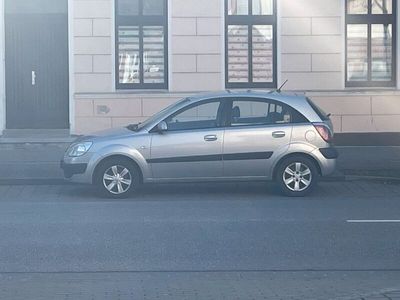 gebraucht Kia Rio 1,4