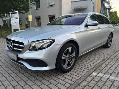 Mercedes E220