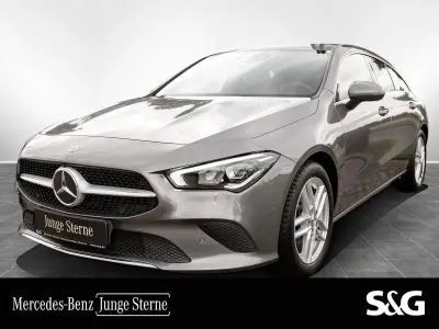 Gebraucht Mercedes CLA180 Shooting Brake Progressive 136 PS (100 kW) 2020 Mountain grau metallic Kombi