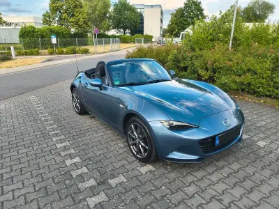 Gebraucht Mazda MX5 Sports-Line 160 PS (117 kW) 2016 Blau Cabrio