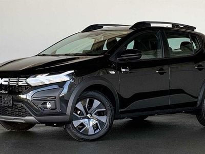 Schwarz Gebraucht 2024 Dacia Sandero Expression Kleinwagen | 17.970 € (Guter Preis)