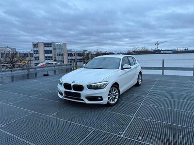 Gebraucht BMW 118 136 PS (100 kW) 2018 Weiß Kleinwagen