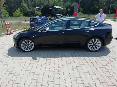 Gebraucht Tesla Model 3