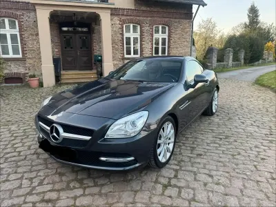 Usata Mercedes SLK200 184 CV (135 kW) 2012 Grigio Cabrio