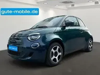 Gebraucht Fiat 500e Action 69 kW (95 PS) 2022 Colore esterno (ozean grãœn) Limousine