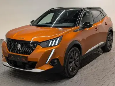 Gebraucht Peugeot 2008 GT 155 PS (114 kW) 2020 Fusionorangemet. SUV