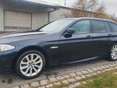 Gebraucht BMW 525 M Sport 218 PS (160 kW) 2013 Schwarz Kombi