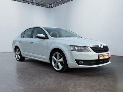 gebraucht Skoda Octavia 1,4 TSI DSG Elegance BT Alu LaneAs SHZ