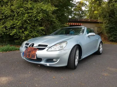Second-hand Mercedes SLK200