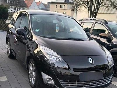Gebraucht Renault Grand Scénic III 130 PS (95 kW) 2010 Schwarz Van / Kleinbus