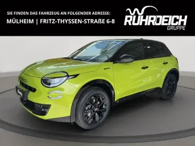 Neu Fiat 600 Sport 145 PS (106 kW) 2026 Grün SUV