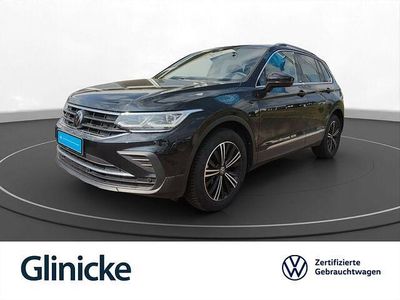 Deep black perleffekt Gebraucht 2024 VW Tiguan Move SUV | 39.370 € (Teuer)