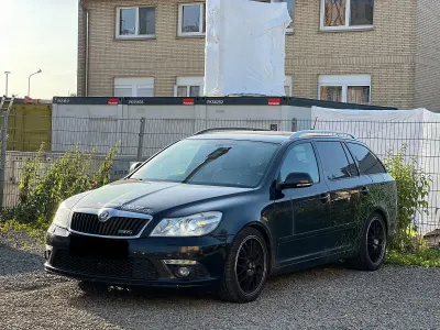 Gebraucht Skoda Octavia vRS 170 PS (125 kW) 2011 Schwarz Kombi
