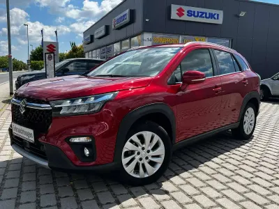 Gebraucht Suzuki SX4 S-Cross Comfort 129 PS (94 kW) 2022 Energetic red pearl SUV