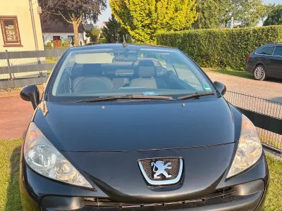 Gebraucht Peugeot 207 CC 120 PS (88 kW) 2008 Schwarz Cabrio