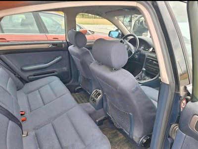 Gebraucht Audi A6 164 PS (120 kW) 2000 Blau Limousine