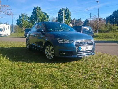 Gebraucht Audi A1 Sportback Sport 125 PS (91 kW) 2018 Blau Kleinwagen