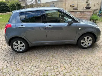 Gebraucht Suzuki Swift Comfort 92 PS (67 kW) 2009 Grau Kleinwagen