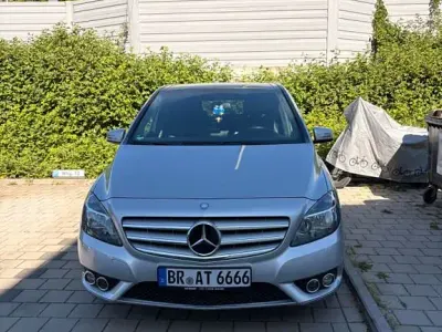 Brugt Mercedes B200 156 HK (114 kW) 2012 Grå MPV
