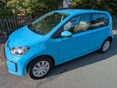 Gebraucht VW e-up! 61 kW (83 PS) 2021 Blau Kleinwagen