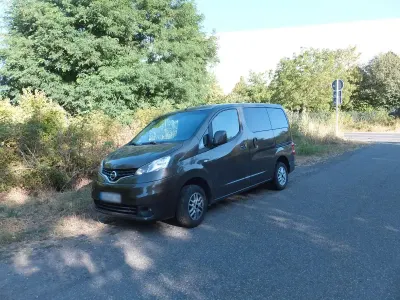 Gebraucht Nissan Evalia 110 PS (80 kW) 2014 Braun Van / Kleinbus