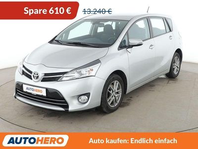 Gebraucht Toyota Verso Comfort 111 PS (81 kW) 2015 Grau Van / Kleinbus