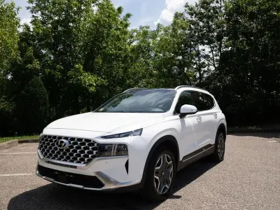 Gebraucht Hyundai Santa Fe 265 PS (194 kW) 2023 Weiß SUV