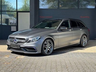 Mercedes C63 AMG