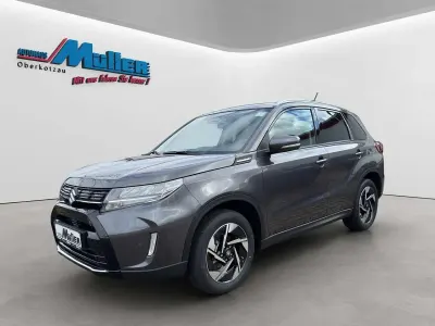 Neu Suzuki Vitara Comfort+ 129 PS (94 kW) 2026 Titan grey metallic SUV