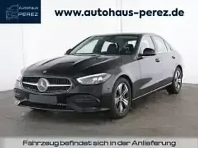 Gebraucht Mercedes C300 Avantgarde 265 PS (194 kW) 2025 Schwarz Limousine