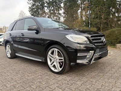 Gebraucht Mercedes ML350 AMG line 258 PS (189 kW) 2012 Schwarz SUV