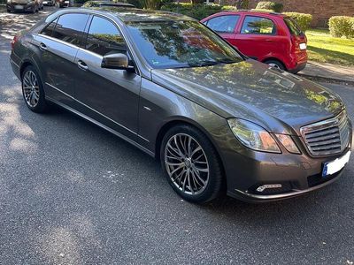 Gebraucht Mercedes E220 2009 Andere farben Limousine
