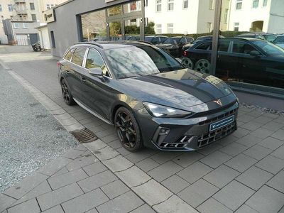 Gebraucht Cupra Leon VZ3 333 PS (244 kW) 2025 Magnetic grau metallic Kombi