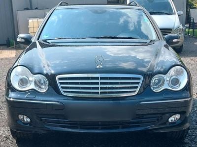 Mercedes C200