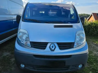 Gebraucht Renault Traffic 115 PS (84 kW) 2012 Silber