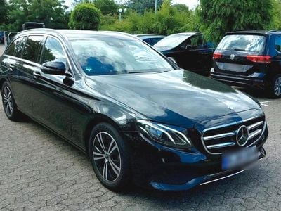 Gebraucht Mercedes E200 197 PS (144 kW) 2020 Schwarz Kombi