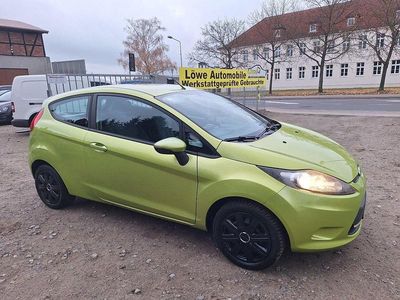 Grün Gebraucht 2010 Ford Fiesta Titanium Limousine | 4.290 € (Fairer Preis)