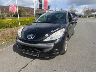 Gebraucht Peugeot 206+ Basis 75 PS (55 kW) 2010 Schwarz Kleinwagen