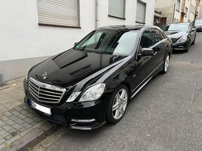 Mercedes E220
