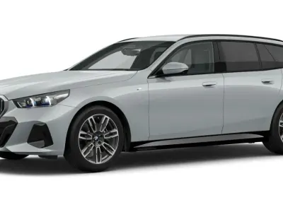 Gebraucht BMW 540 Comfort Edition 303 PS (222 kW) 2025 Grau Kombi