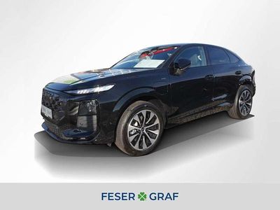 Mythosschwarz metallic Neu 2026 Audi Q3 Sportback Sport SUV | 58.405 € (Guter Preis)