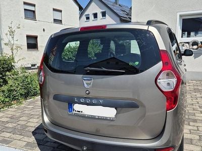 Dacia Lodgy