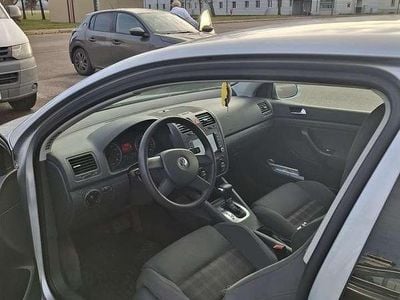 Silber Gebraucht 2005 VW Golf V Sportline Limousine | 2.350 € (Guter Preis)