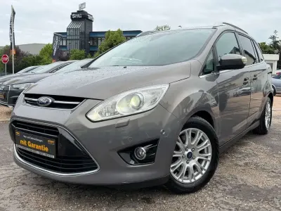 Gebraucht Ford Grand C-Max Titanium 163 PS (119 kW) 2013 Braun Van / Kleinbus