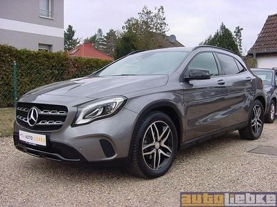Gebraucht Mercedes GLA180 Urban 122 PS (89 kW) 2020 Mountaingraumetallic SUV